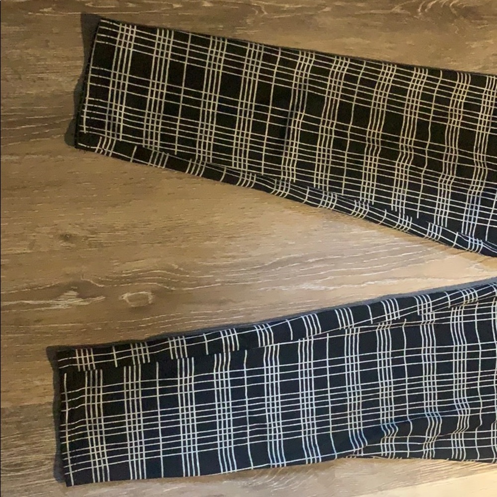 Pants - Picture 3 of 4